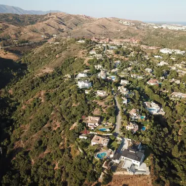 Sale of residential plot in Hacienda Las Chapas