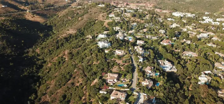 Sale of residential plot in Hacienda Las Chapas 3
