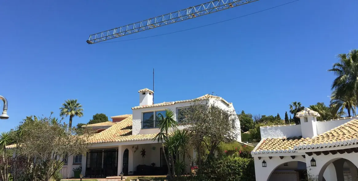 Sale of residential plot in Hacienda Las Chapas 6