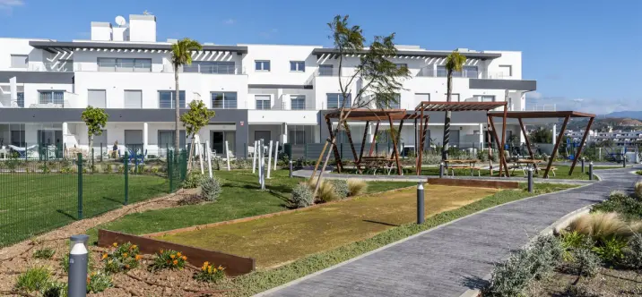 Долгосрочная аренда апартаментов на первом этаже в Valle Romano 0