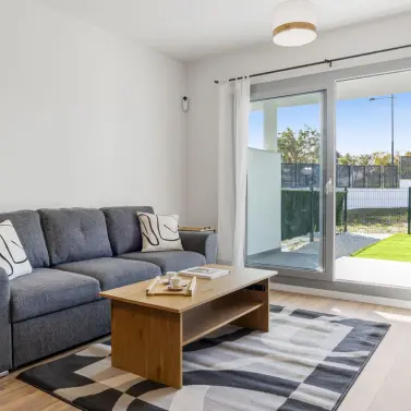 Долгосрочная аренда апартаментов на первом этаже в Valle Romano