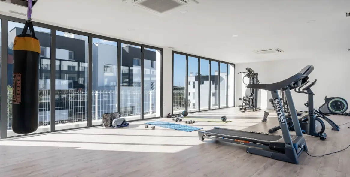 Alquiler a largo plazo de apartamento en planta baja en Valle Romano 24