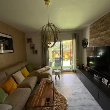 Sale of ground floor apartment in Marbella