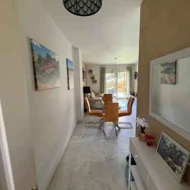 Sale of ground floor apartment in Marbella