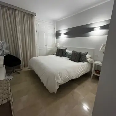 Продажа апартаментов на первом этаже в Elviria