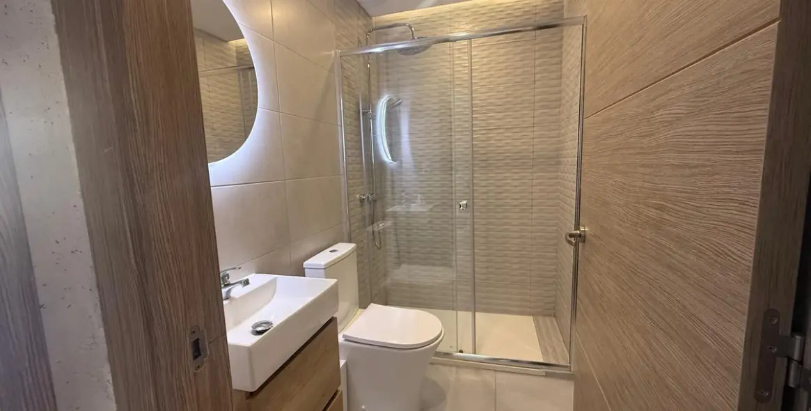 Sale of middle floor apartment in Torrequebrada 10