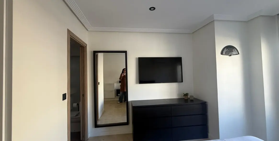 Sale of middle floor apartment in Torrequebrada 15