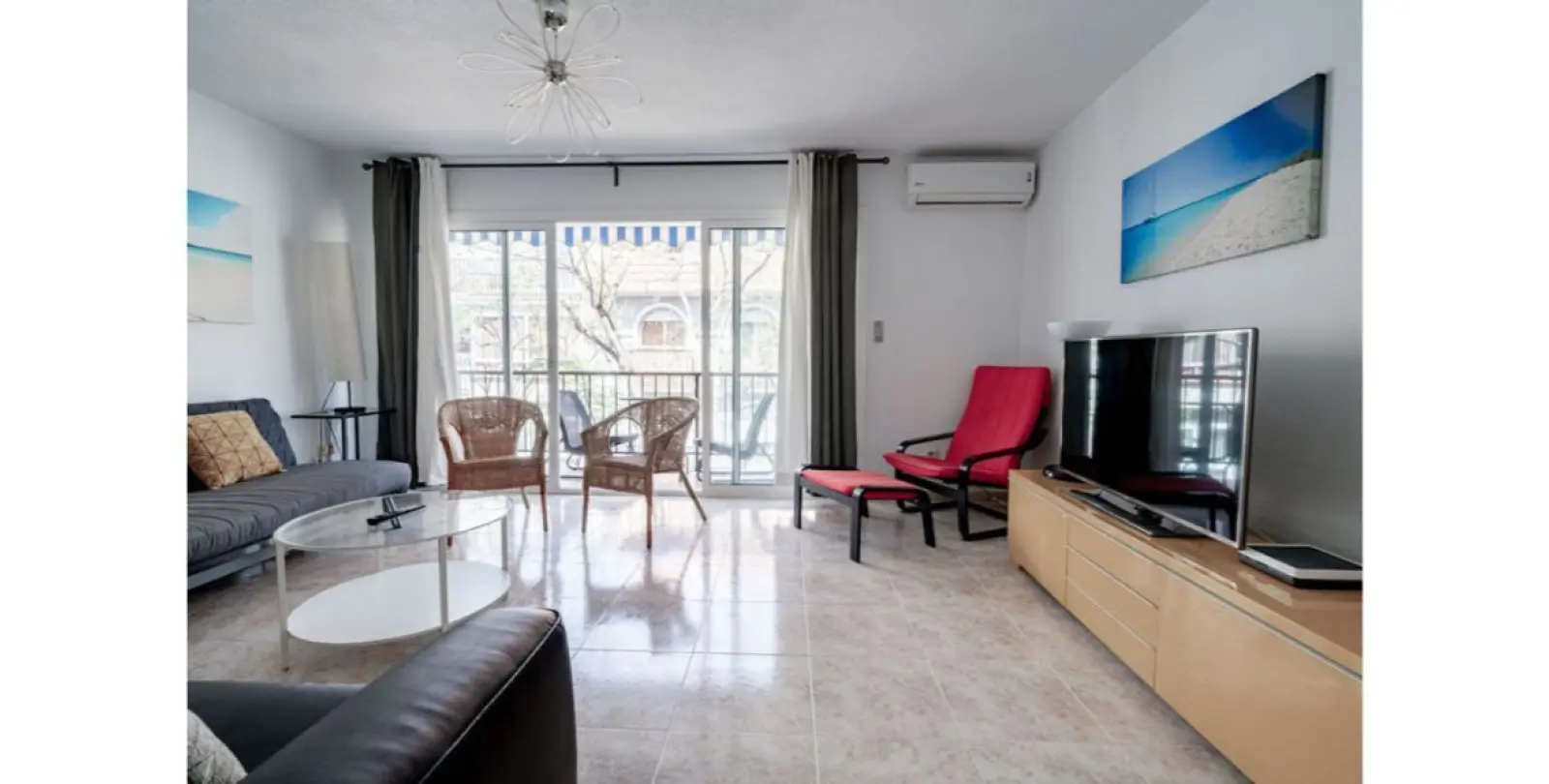 Venta de apartamento en planta media en Los Boliches 1