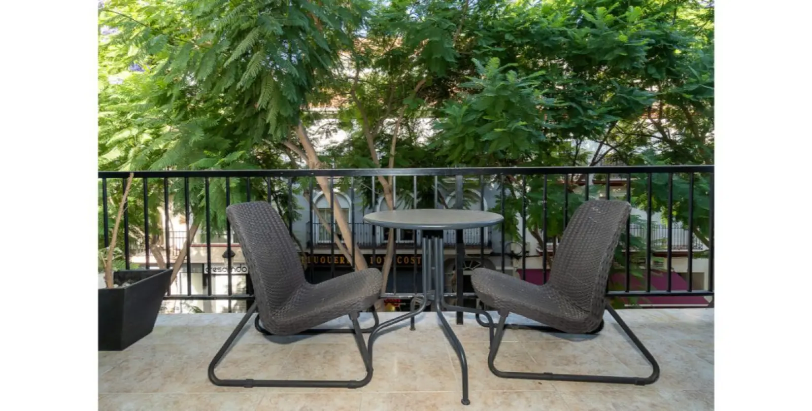 Venta de apartamento en planta media en Los Boliches 8