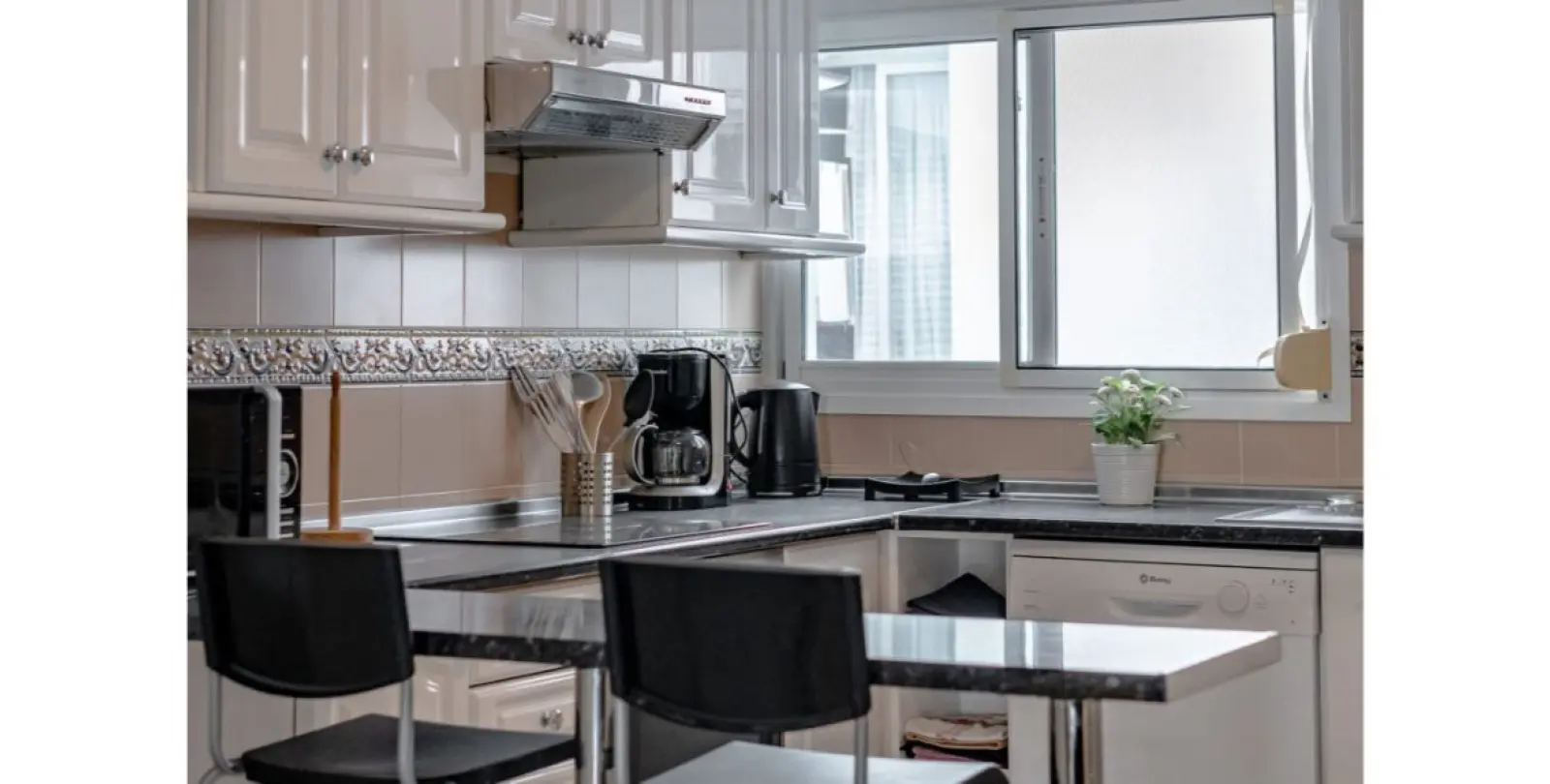 Venta de apartamento en planta media en Los Boliches 13