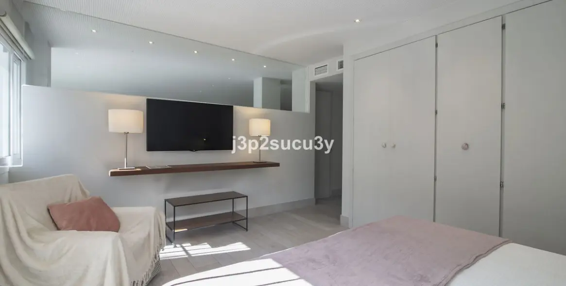 Sale of ground floor apartment in Guadalmina Baja 19