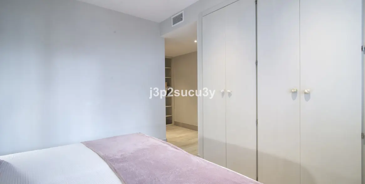 Продажа апартаментов на первом этаже в Guadalmina Baja 28