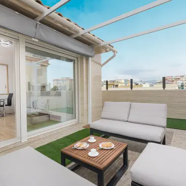 Продажа двухуровневого пентхауса в Málaga