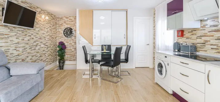 Продажа двухуровневого пентхауса в Málaga 2