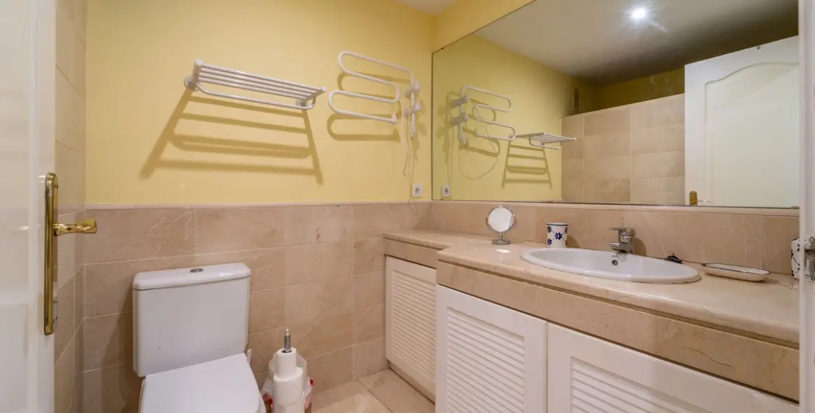 Продажа апартаментов на первом этаже в Los Arqueros 12