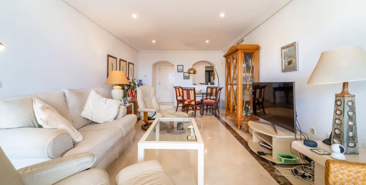 Venta de apartamento en planta baja en Los Arqueros 26