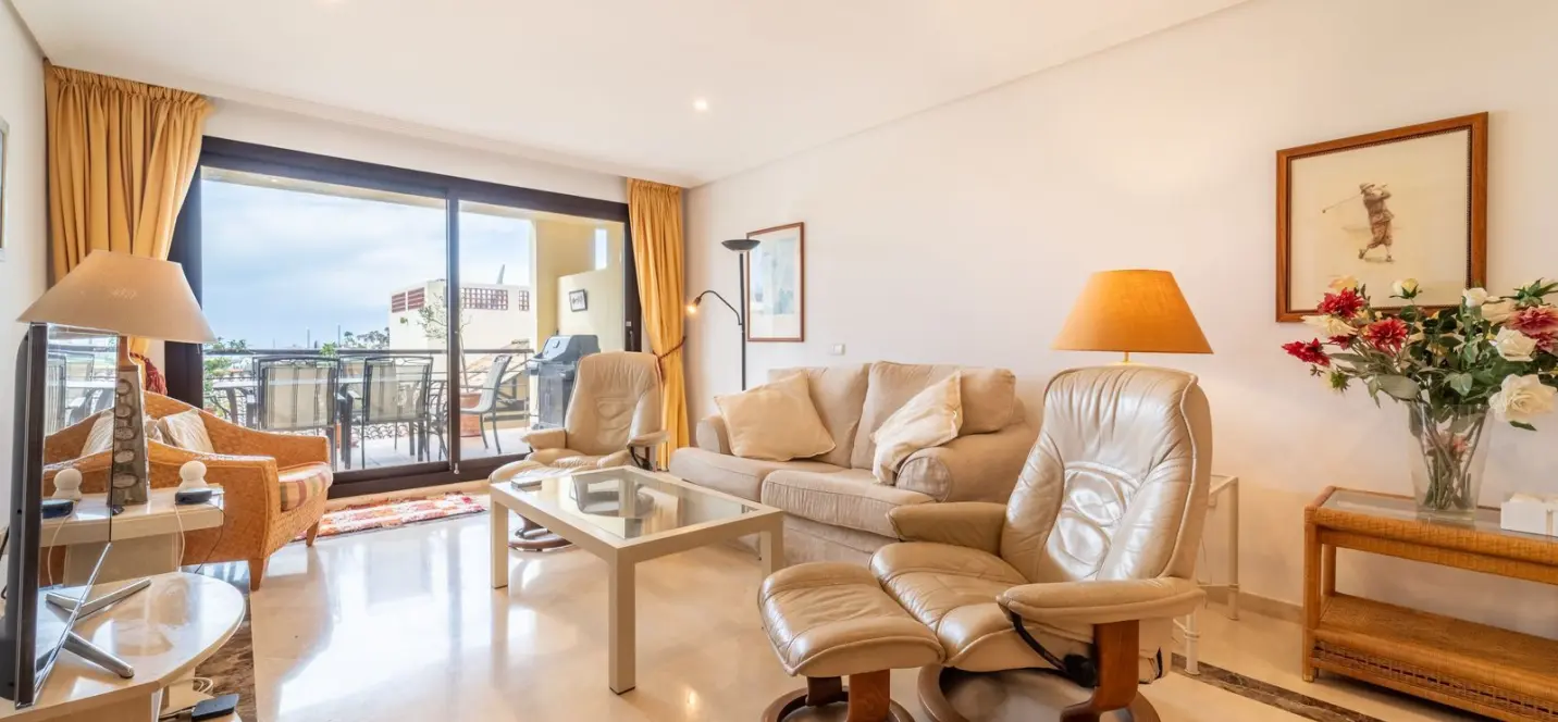 Sale of ground floor apartment in Los Arqueros 3