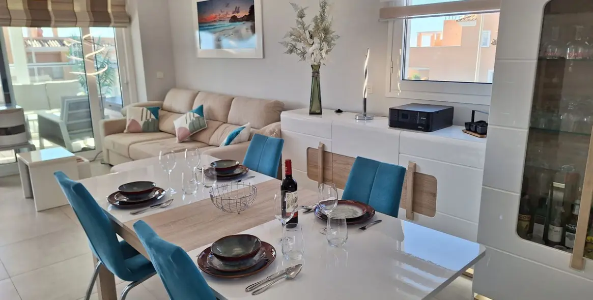 Продажа апартаментов на первом этаже в Doña Julia 6