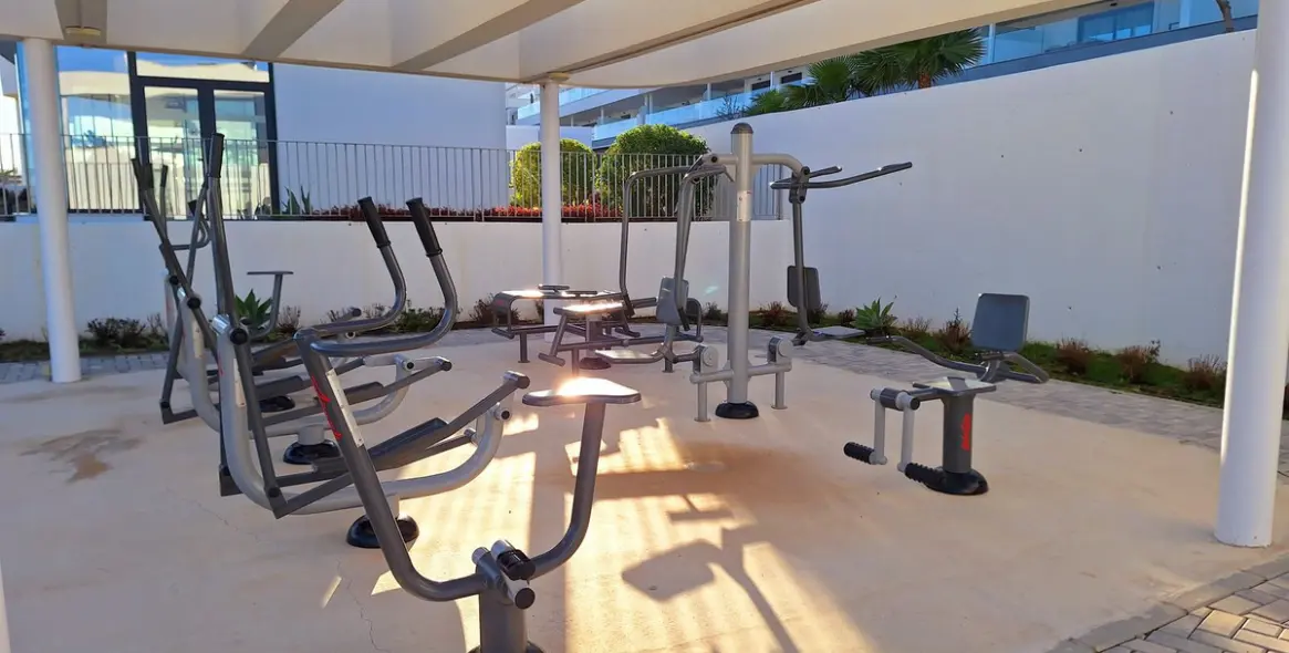 Продажа апартаментов на первом этаже в Doña Julia 26