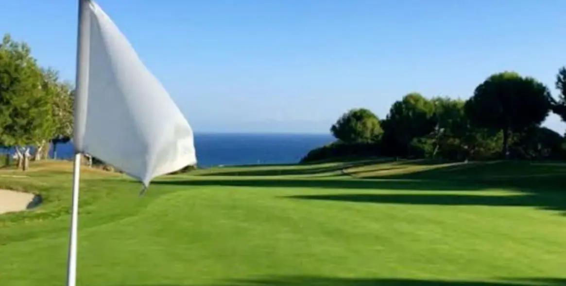 Продажа апартаментов на первом этаже в Doña Julia 34