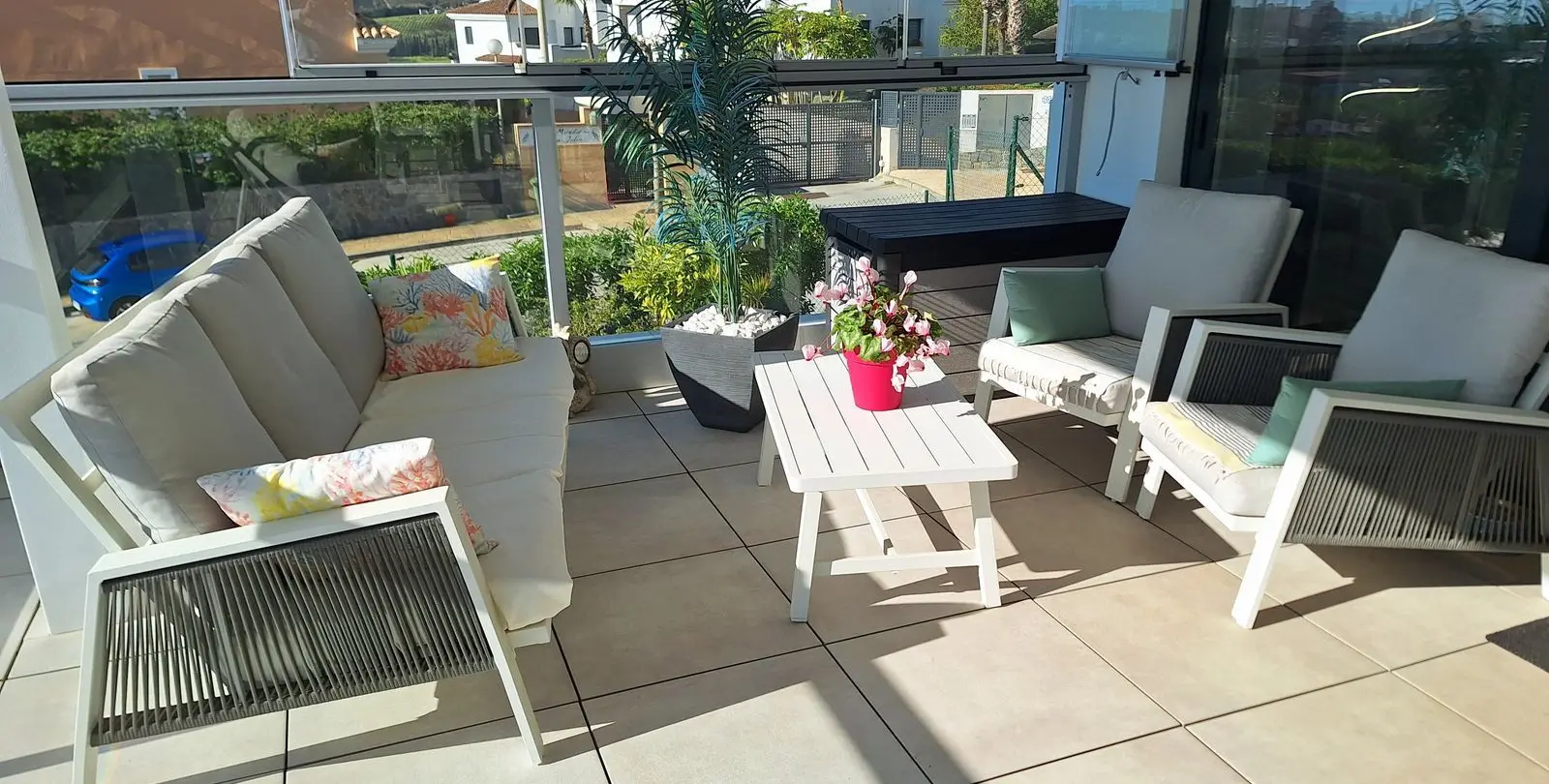 Venta de apartamento en planta baja en Doña Julia 3