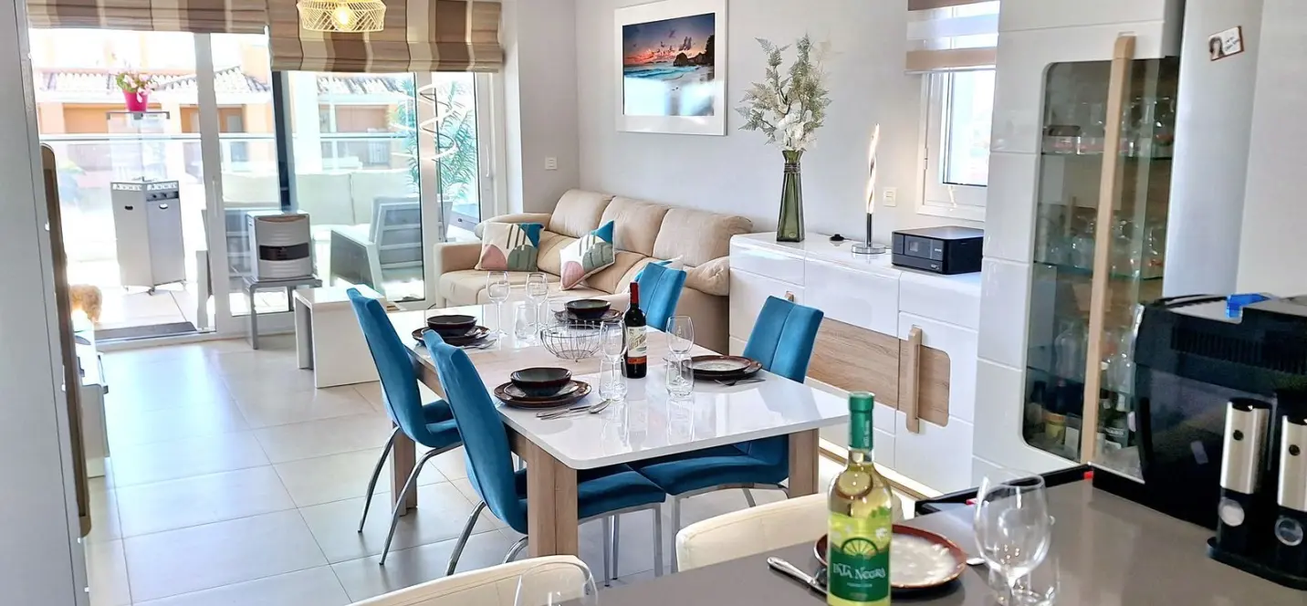 Venta de apartamento en planta baja en Doña Julia 4