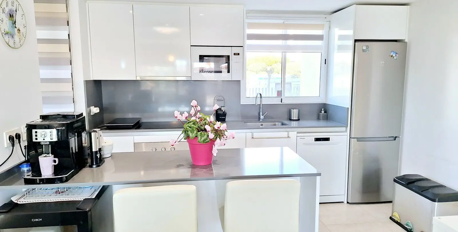 Venta de apartamento en planta baja en Doña Julia 10