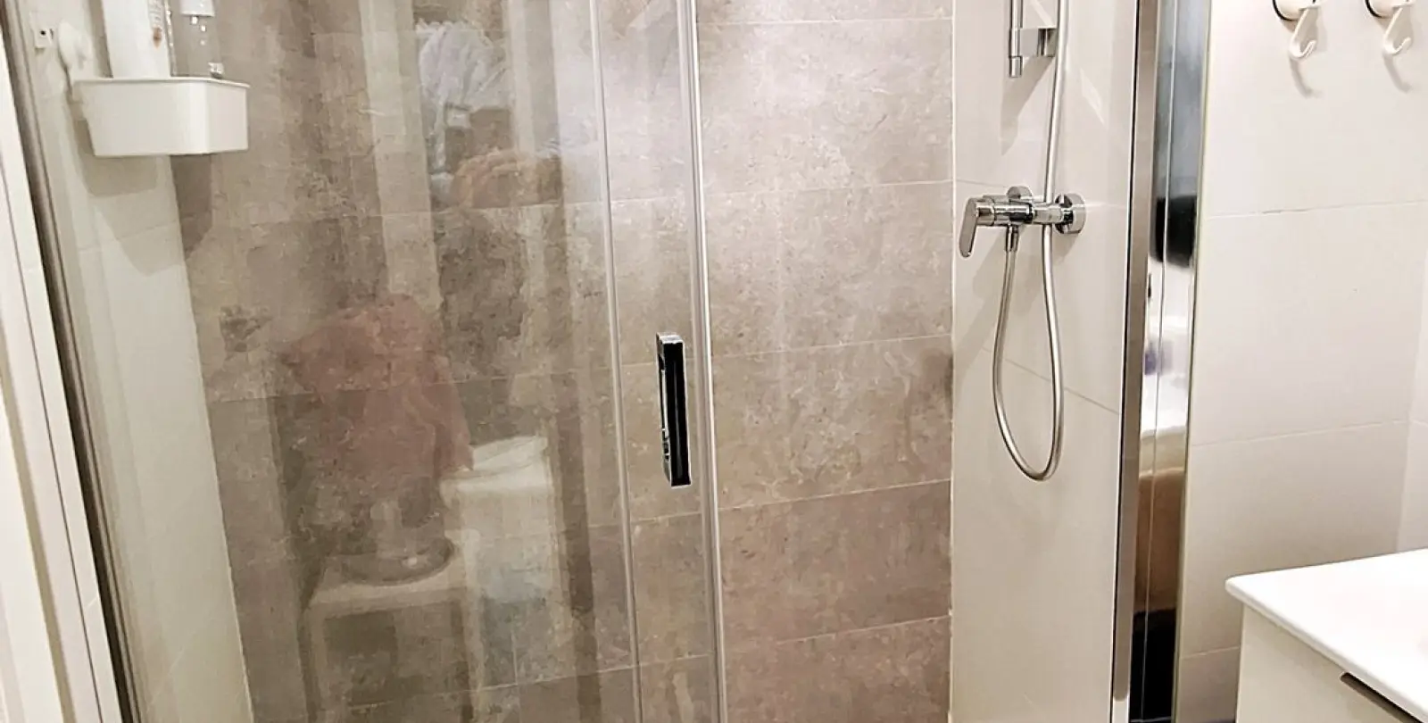 Venta de apartamento en planta baja en Doña Julia 16