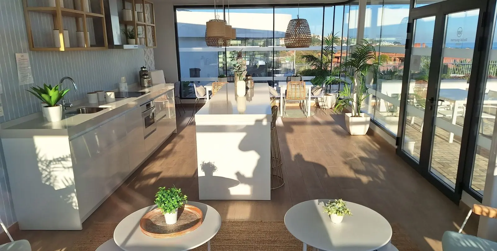 Venta de apartamento en planta baja en Doña Julia 21