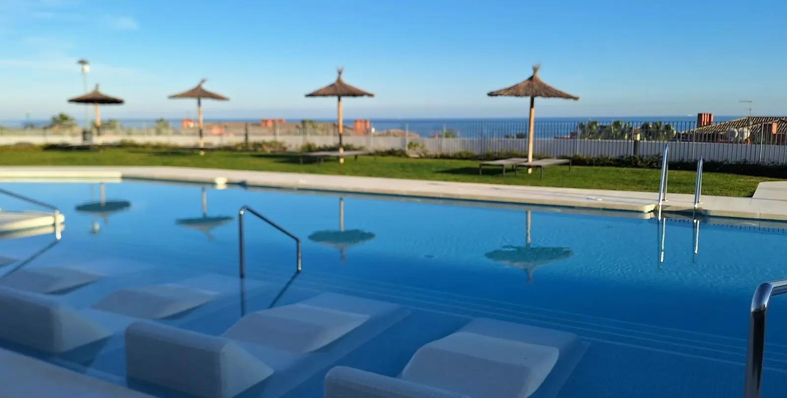 Venta de apartamento en planta baja en Doña Julia 29