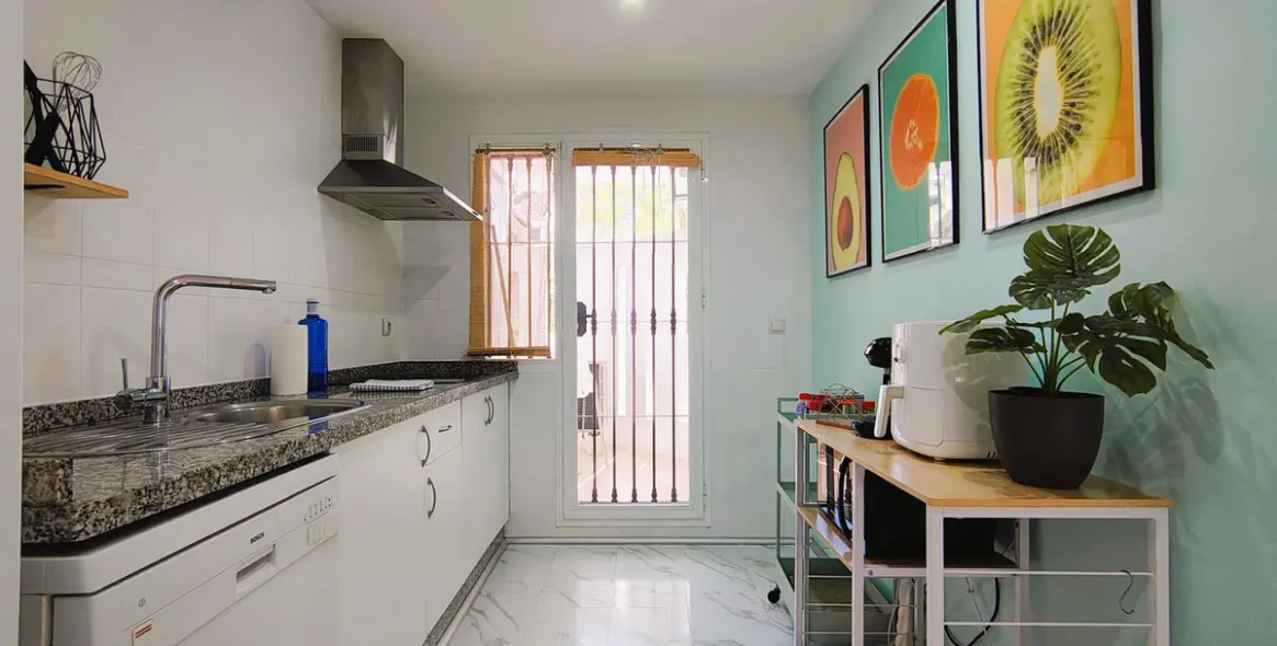 Sale of ground floor apartment in Nueva Andalucía 18