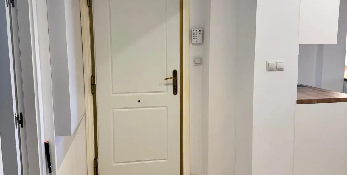 Sale of ground floor apartment in Río Real 4