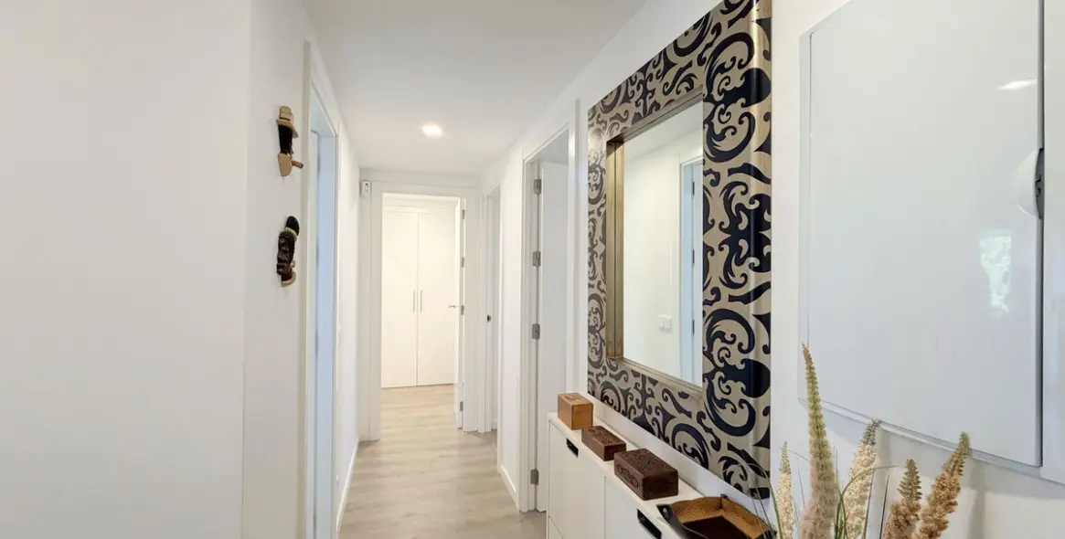 Sale of ground floor apartment in Estepona 19