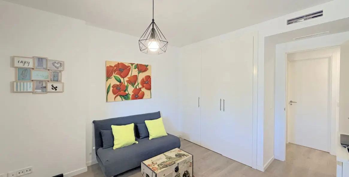 Продажа апартаментов на первом этаже в Estepona 25