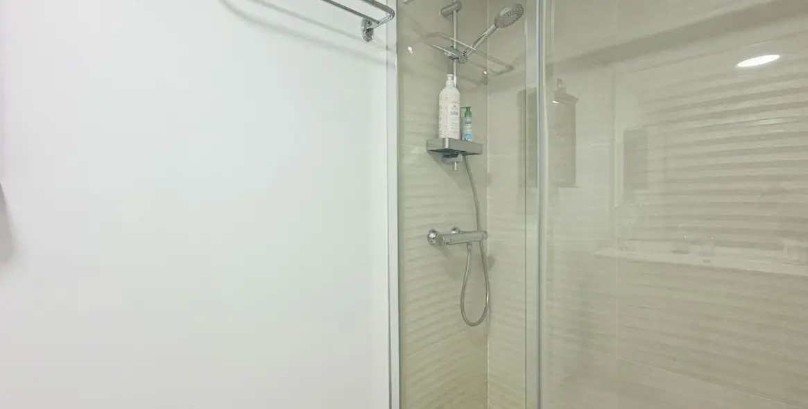 Продажа апартаментов на первом этаже в Estepona 27