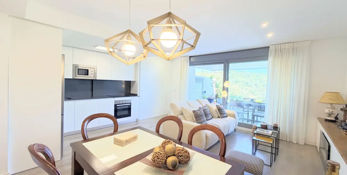 Продажа апартаментов на первом этаже в Estepona 30