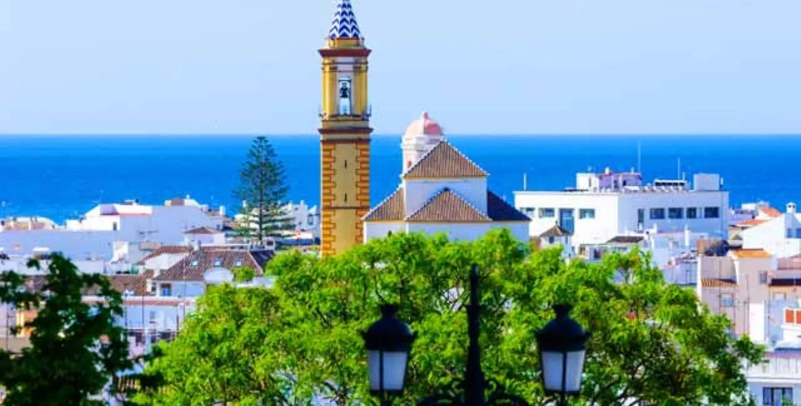 Sale of ground floor apartment in Estepona 44