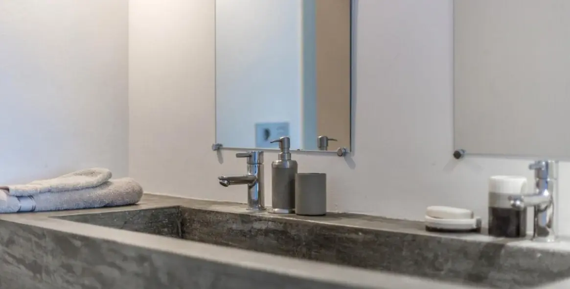 Sale of middle floor apartment in Nueva Andalucía 15