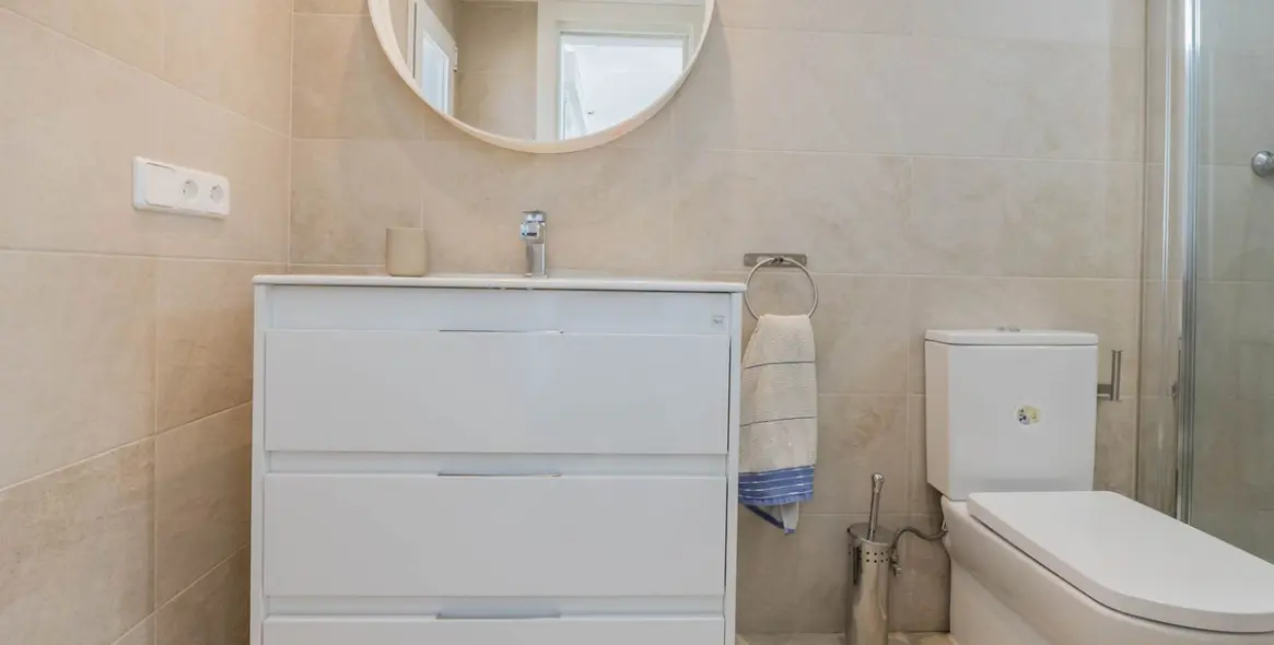 Venta de casa pareada en Calahonda 24