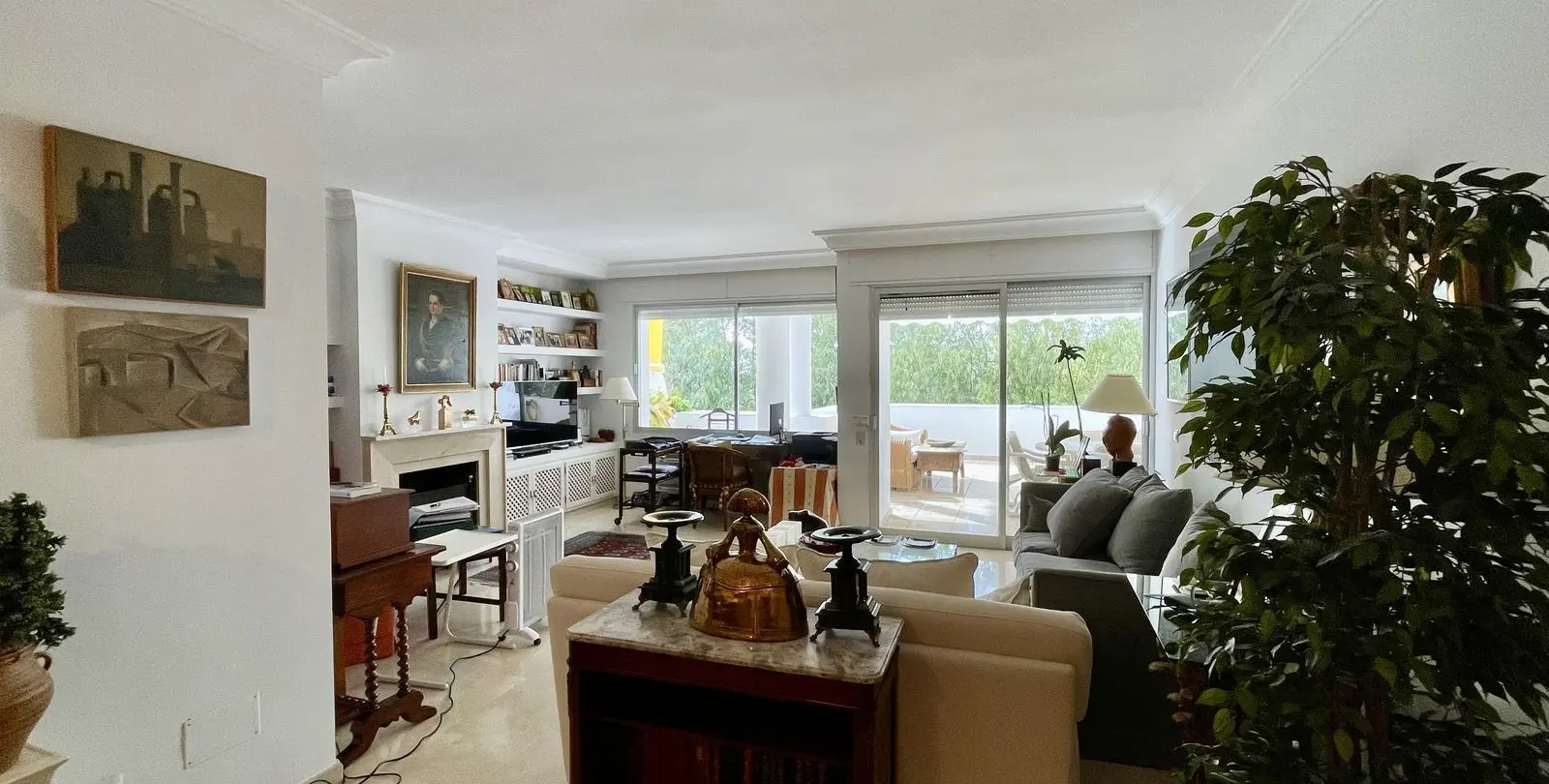 Sale of middle floor apartment in Guadalmina Alta 5
