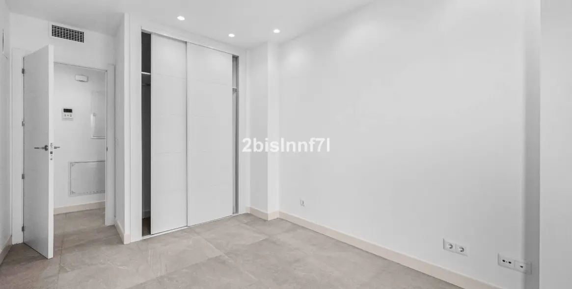 Продажа апартаментов на среднем этаже в Fuengirola 11