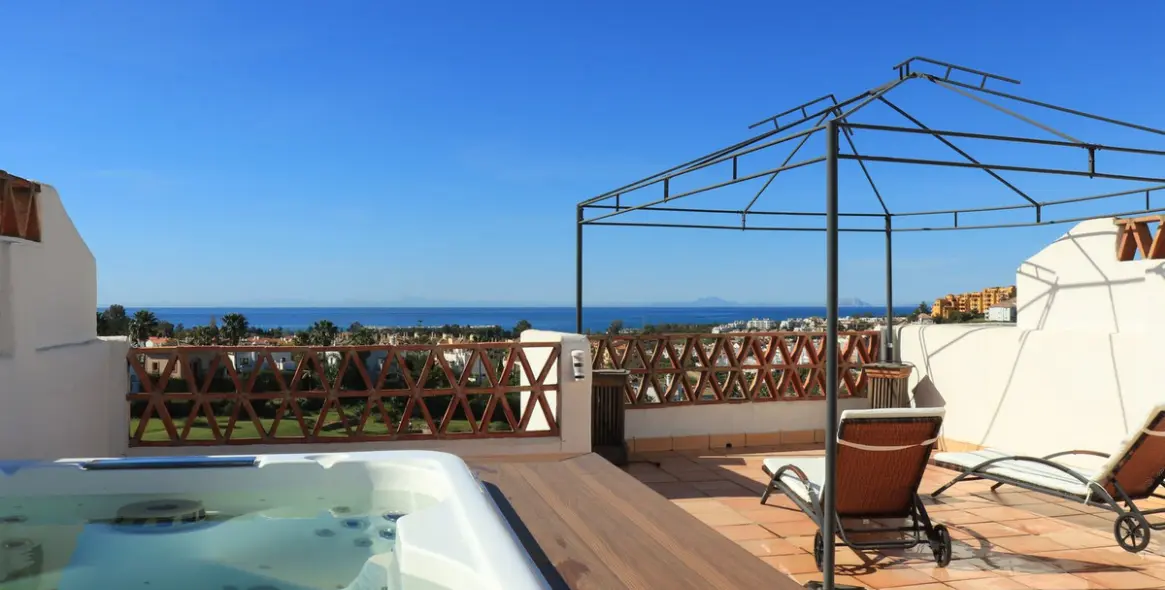 Продажа таунхауса в Estepona 8