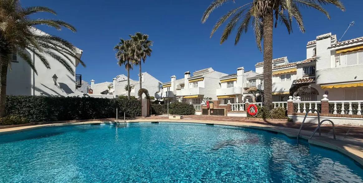 Продажа таунхауса в La Cala de Mijas 1