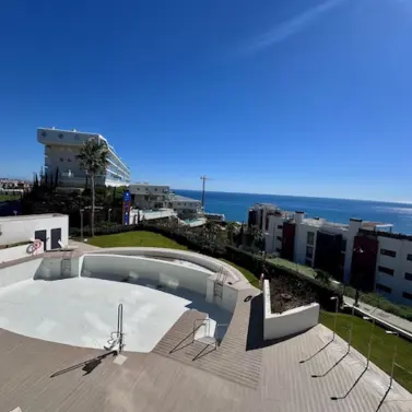 Продажа апартаментов на среднем этаже в Fuengirola