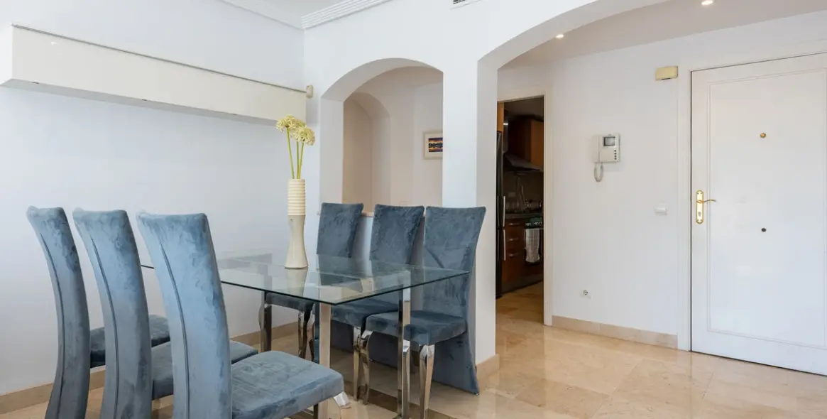 Sale of penthouse in Los Arqueros 4