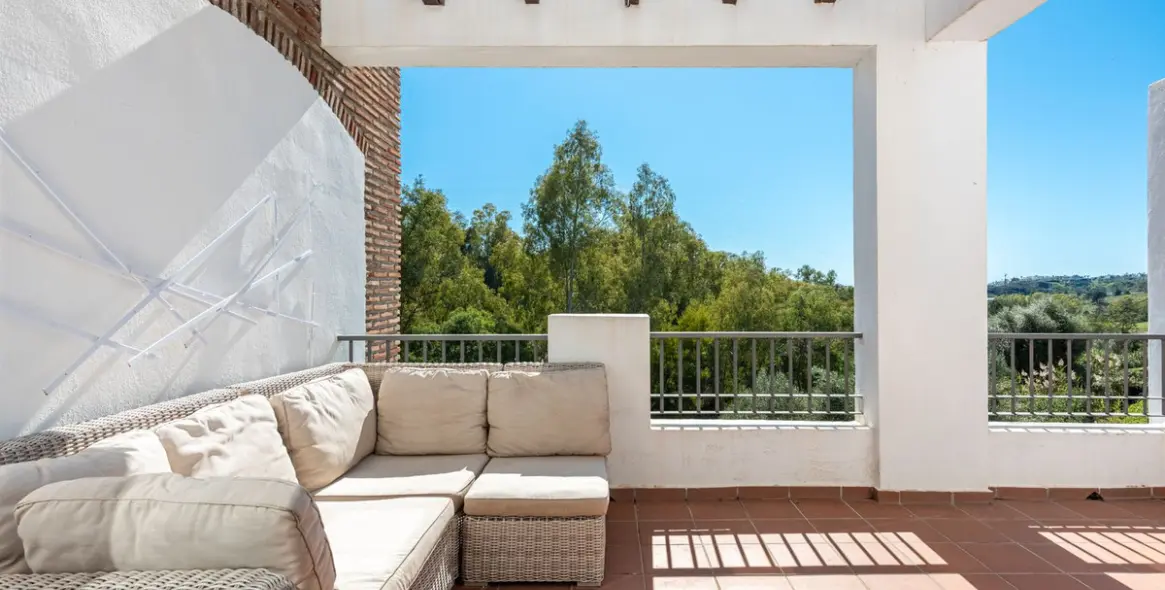 Sale of penthouse in Los Arqueros 7