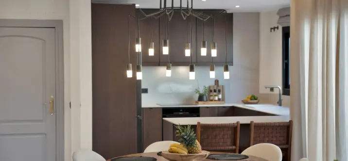 Продажа  отдельно стоящей виллы в Calahonda 4