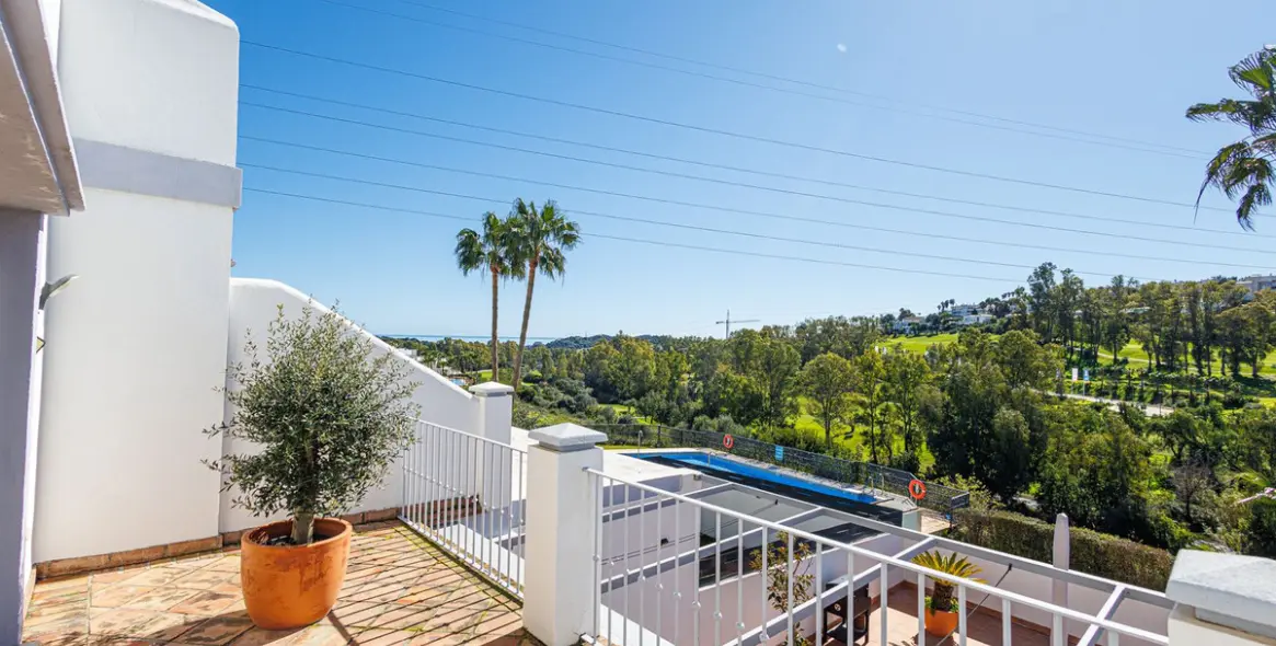 Продажа таунхауса в Estepona 8