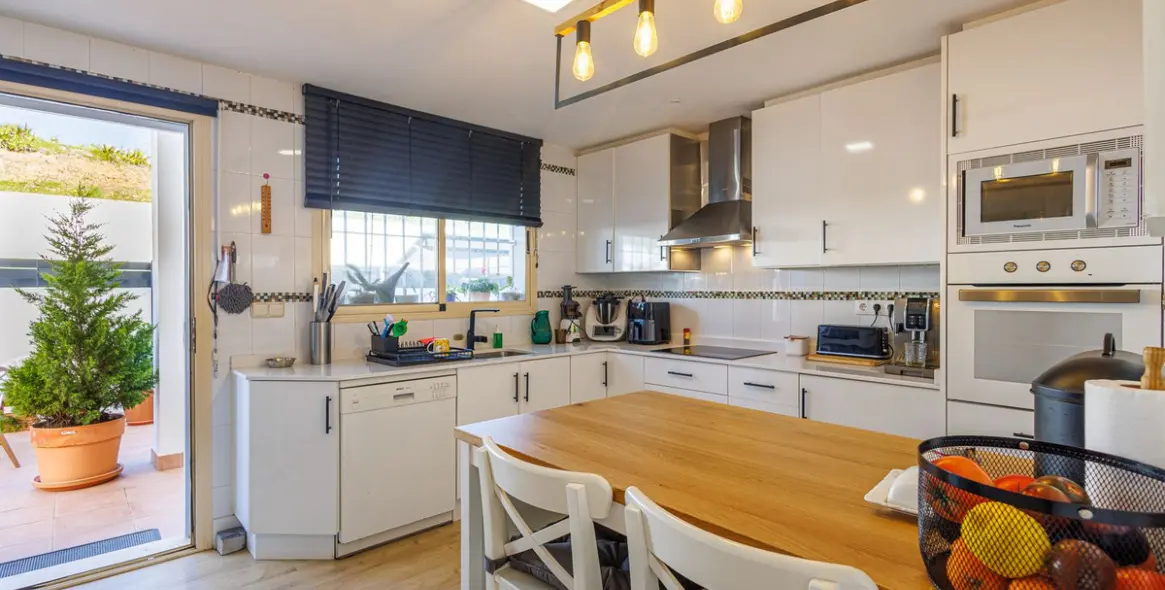 Продажа таунхауса в Estepona 22