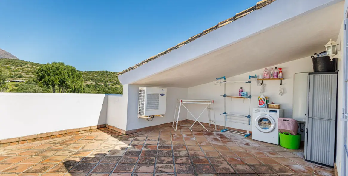 Продажа таунхауса в Estepona 45